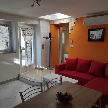 Vezio Hill House Διαμέρισμα *