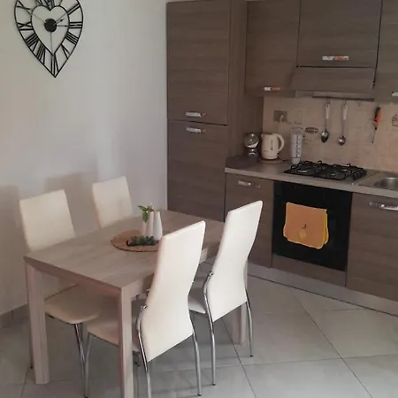 Daire Vezio Hill House Perledo